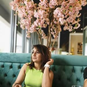 Meet your Posher, Vyomika